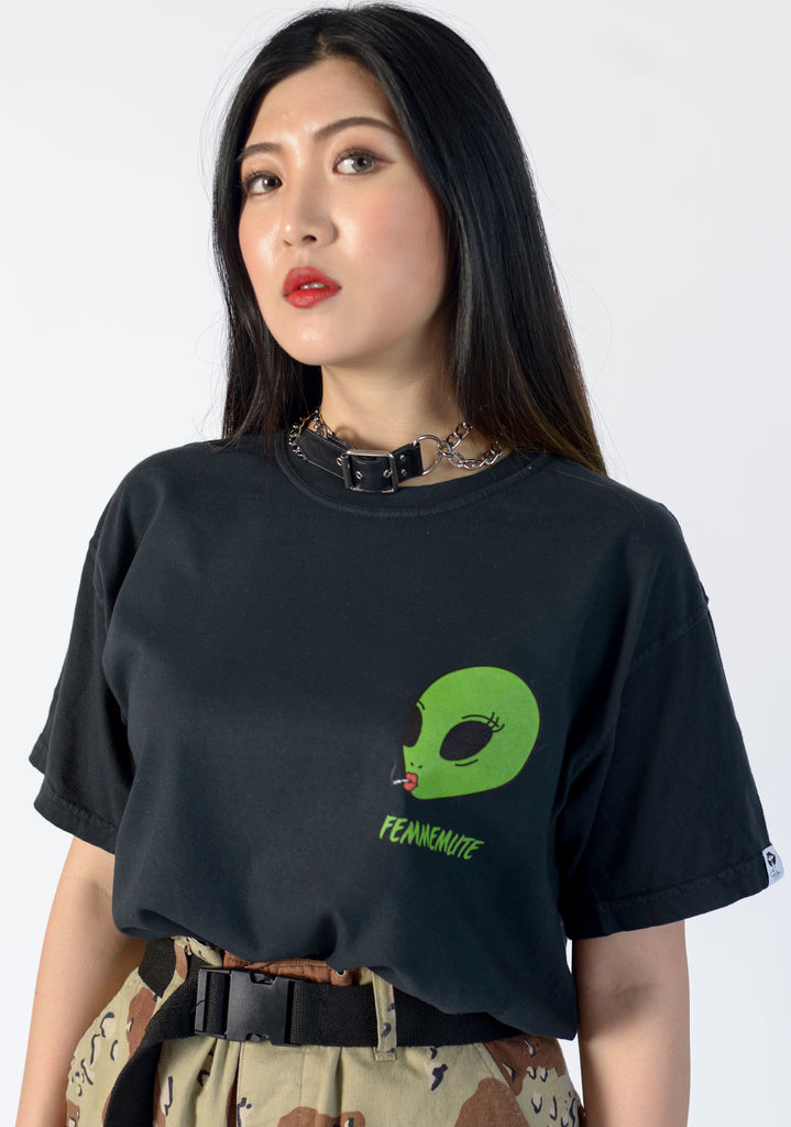 FEMME UNIVERSE TEE - FEMMEMUTE Women's Streetwear 